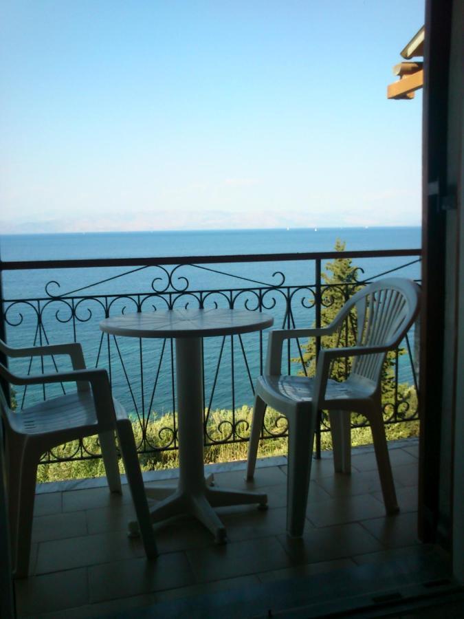Corfu Bay Sea View Apartments 100M From The Beach Benitses  Exterior foto