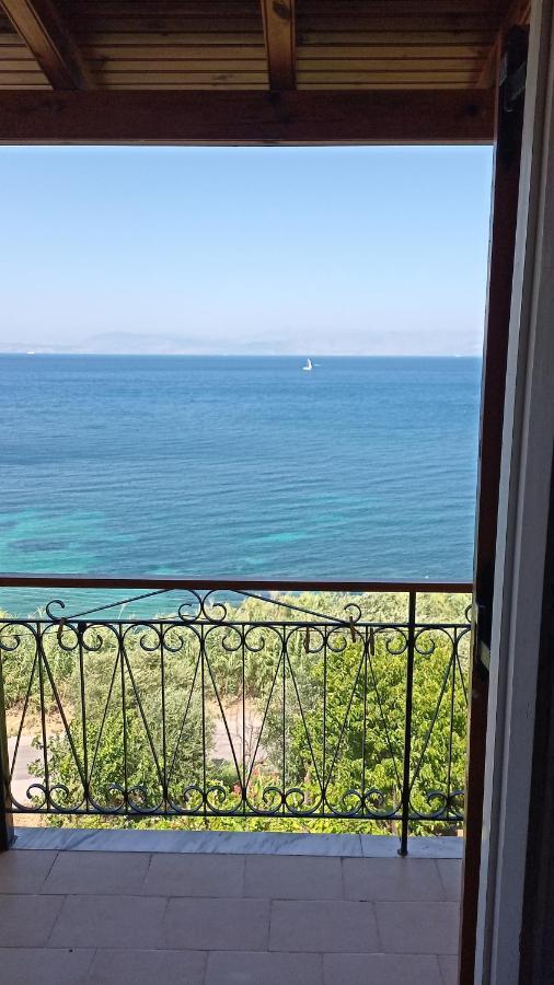 Corfu Bay Sea View Apartments 100M From The Beach Benitses  Exterior foto